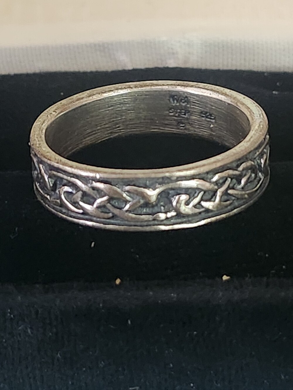 Sterling Silver Celtic Knot Band Ring - Size 12
